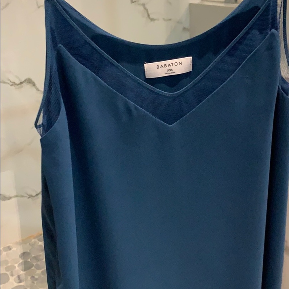 CUTE TOP fits xs or small